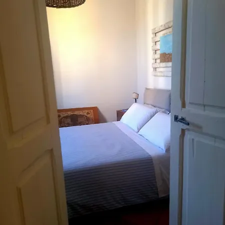 לינה וארוחת בוקר 99 Scalini