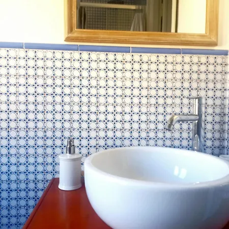 99 Scalini Bed & Breakfast 4*