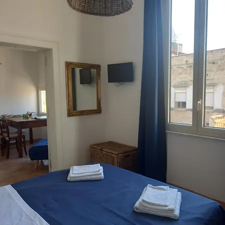 99 Scalini Bed and breakfast Nápoles