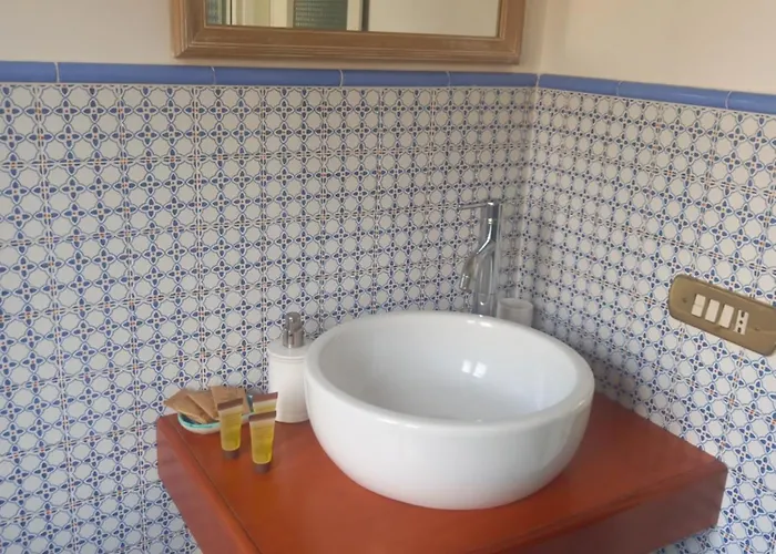 99 Scalini نابولي